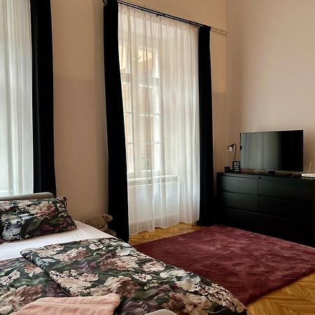 Jasmine'S Residence Βουδαπέστη Εξωτερικό φωτογραφία